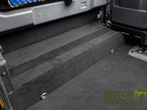 110 Trás BODY CARPET SET PUMA WITHOUT SEATS CUT AWAY ARCHES